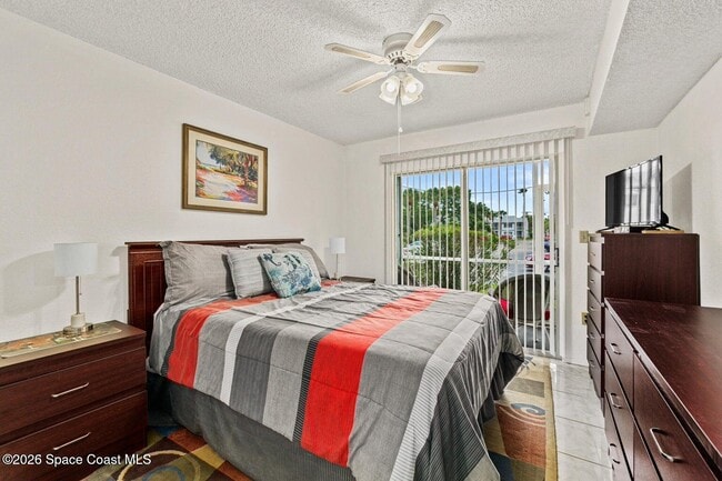 Building Photo - 221 Ocean Park Ln