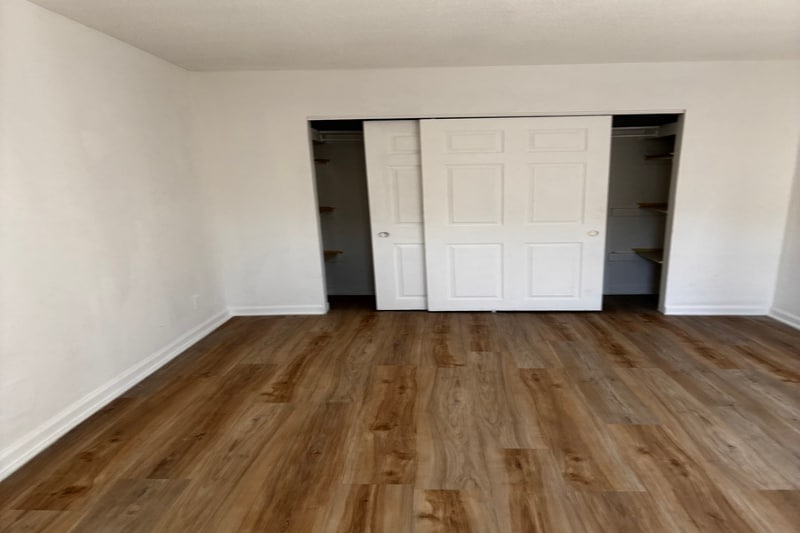 Building Photo - 277 14th St SE