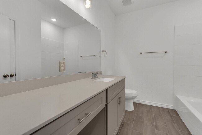 Building Photo - 1208 Garden Jade Dr