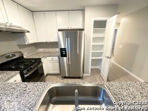 Building Photo - 4446 Glades Wy