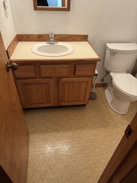 Building Photo - 1273 Yellowstone Ave