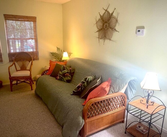Building Photo - Fully furnished 55+ short term