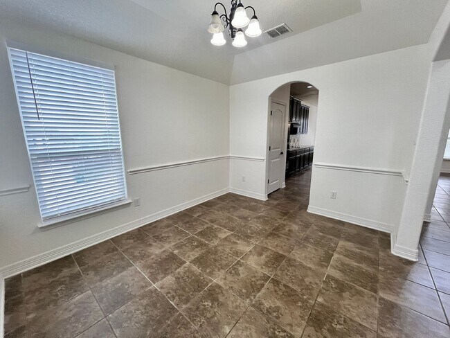 Building Photo - 13724 Altamirano
