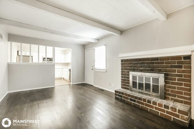 Building Photo - 3909 S Summit Ridge Dr