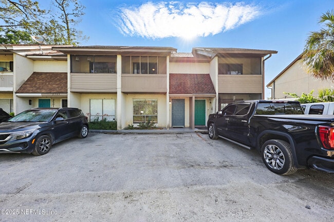 Building Photo - 2505 Waters Edge Dr