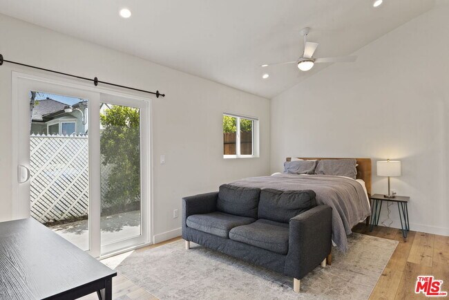 Building Photo - 19014 Bessemer St