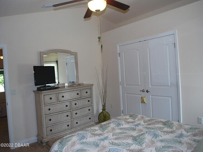 Building Photo - 621 Coral Trace Blvd