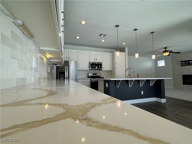 Building Photo - 2385 Quintet Ave