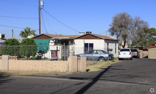 Primary Photo - Papago Square