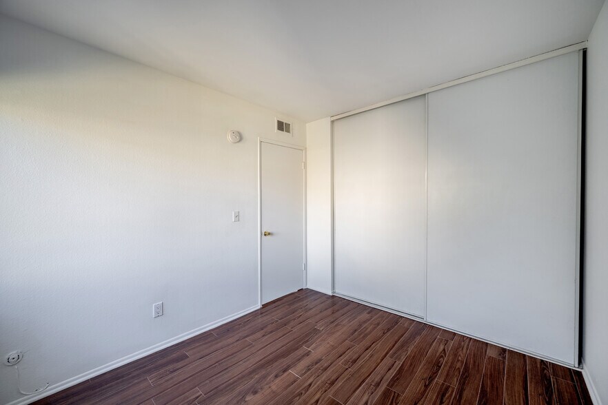 Building Photo - 18504 Mayall St