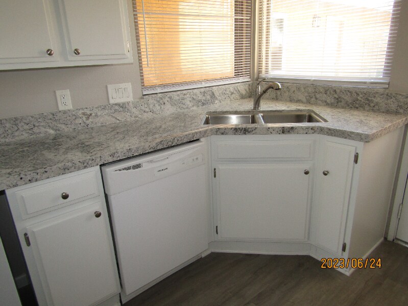 Building Photo - 82170 Cochran Dr