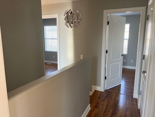 Building Photo - Beautiful Single-Family Home for Rent in Springville!