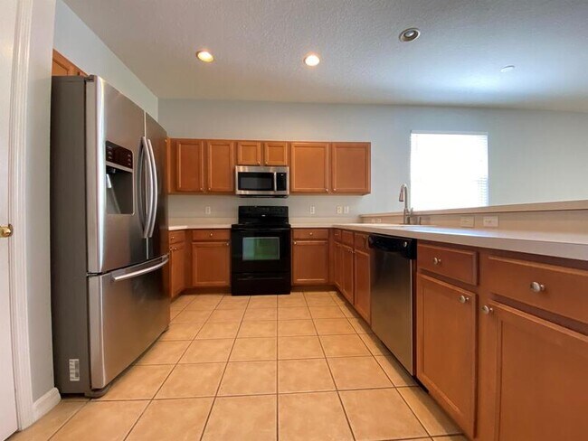 Building Photo - 9918 Autumn Creek Ln