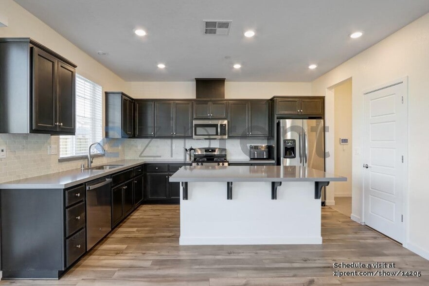 Building Photo - 1300 Renewal Ln