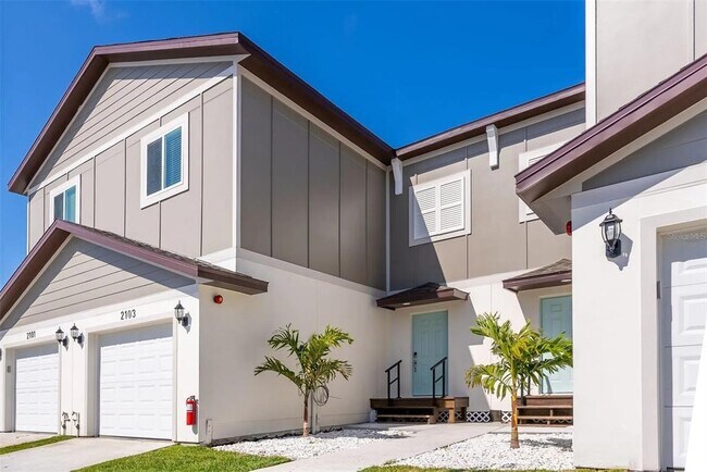 Building Photo - 2058 Silverstone Cir
