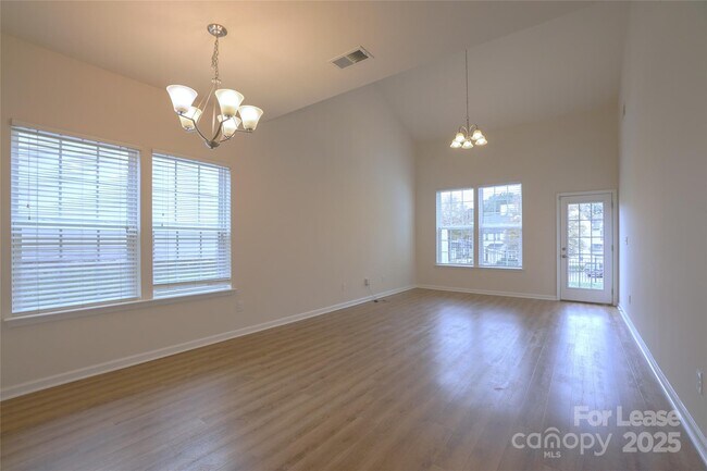 Building Photo - 9510 Birkwood Ct