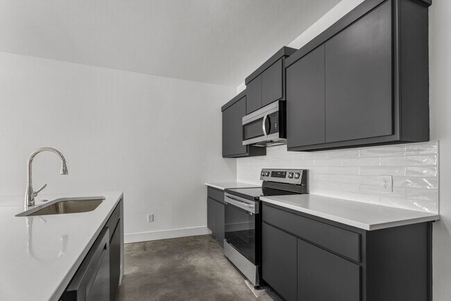 Building Photo - 3013 Alpha Wolf Ct