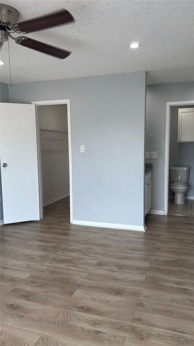 Building Photo - 260 El Dorado Blvd