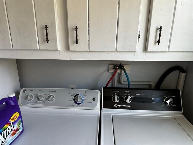 Building Photo - 32 Corthell Ave