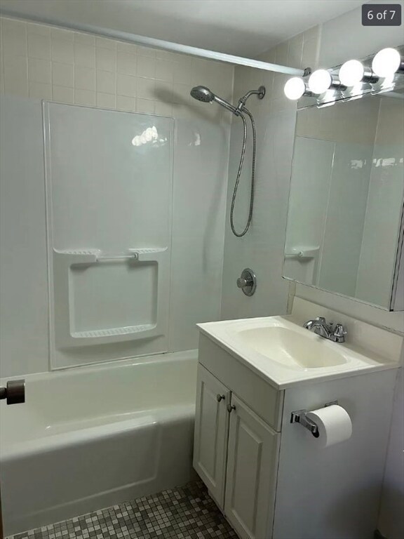 Building Photo - 872 Massachusetts Ave