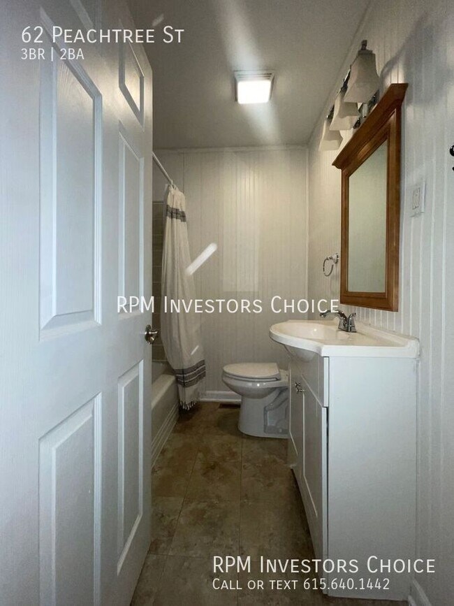 Building Photo - 62 Peachtree St