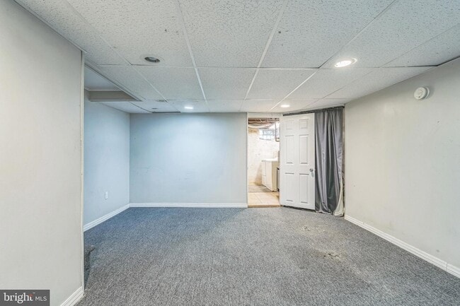 Building Photo - 4658 Mansion St