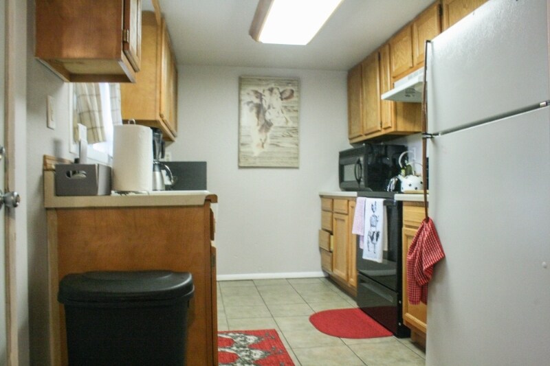 Building Photo - 307 Cheyenne Blvd
