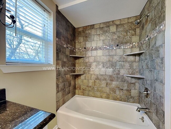 Building Photo - 9614 Millridge Cir