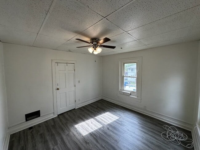 Building Photo - 121 S Third Street