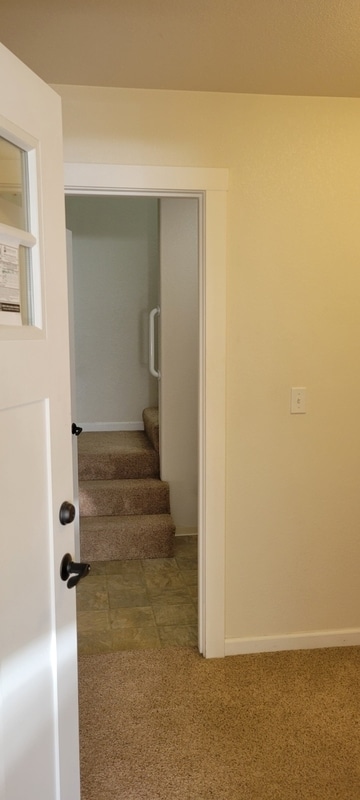 Building Photo - 1658 NE Foothill Blvd