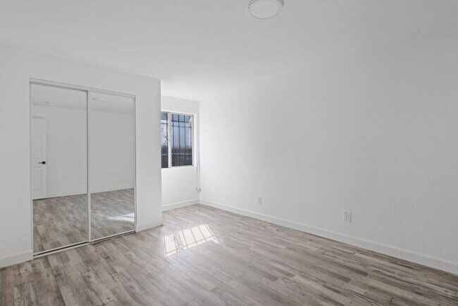 Building Photo - For Rent: Fully Remodeled 3BR Duplex | $2,600/month