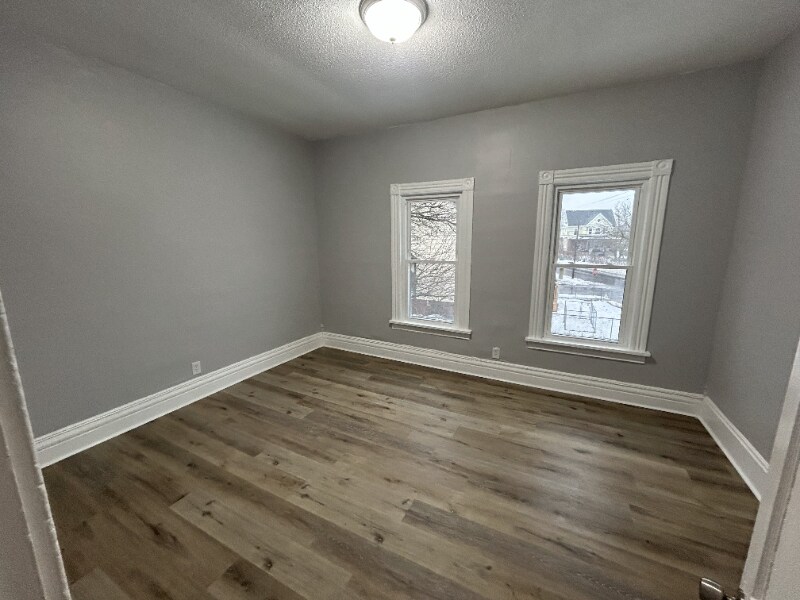 Building Photo - 510 Cortland Ave