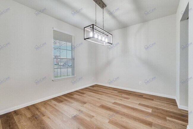 Building Photo - 1516 Abby Creek Dr