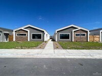 Building Photo - 14 Hibiscus Ave