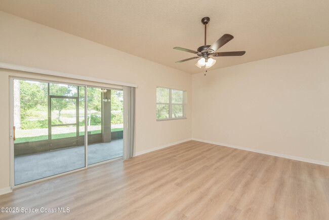Building Photo - 3136 Constellation Dr