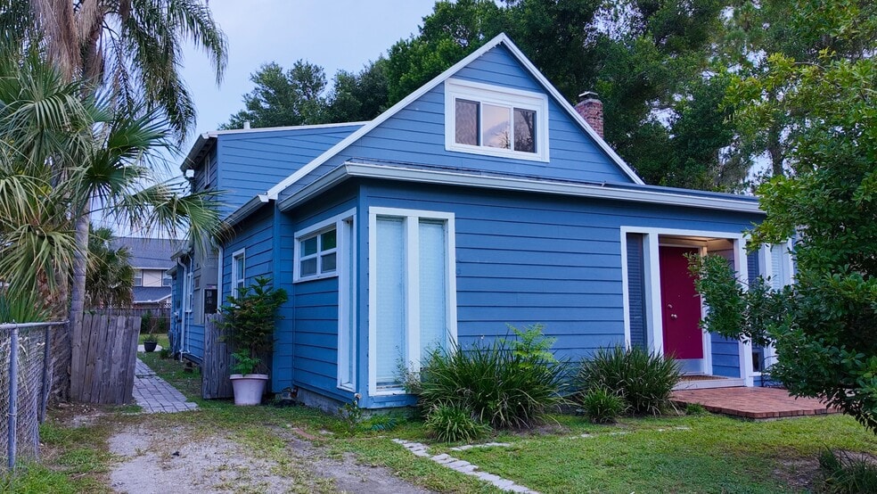 Building Photo - 3426 Golfview Blvd