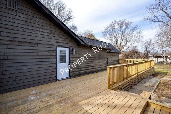 Building Photo - 8229 Patterson Rd