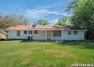 Building Photo - 243 Maplewood Ln