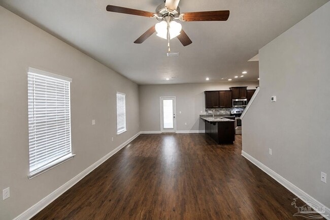 Building Photo - 3674 Hawks Landing Cir