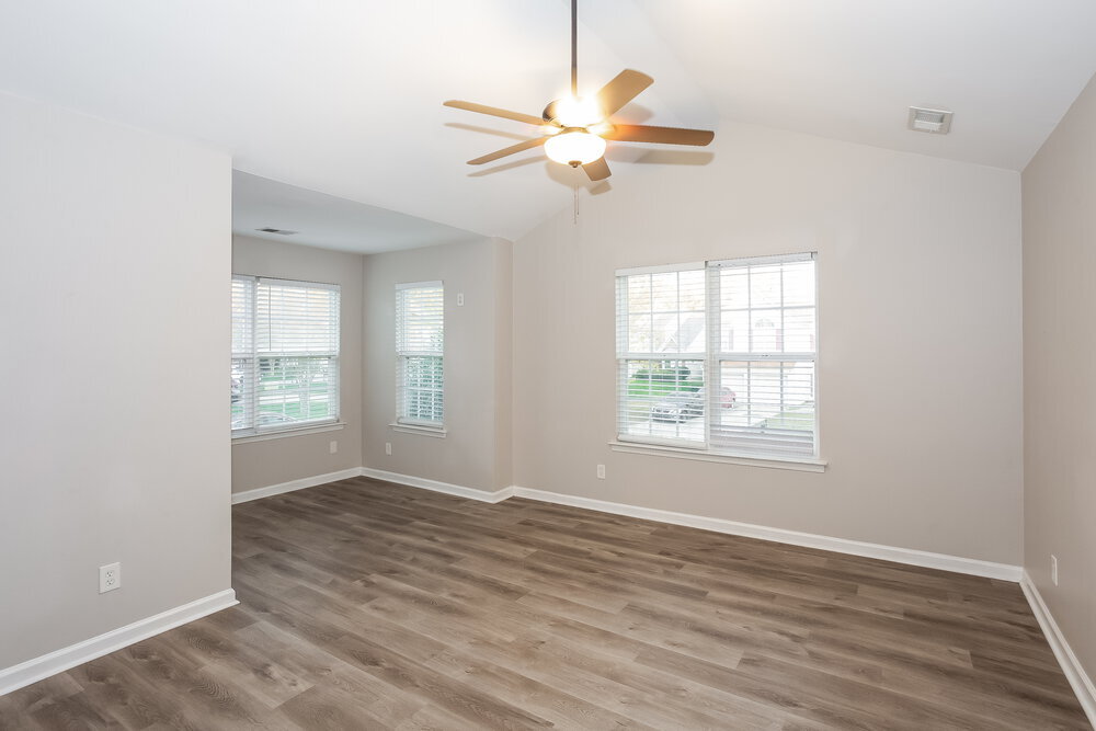 Building Photo - 7811 Belchester Cir