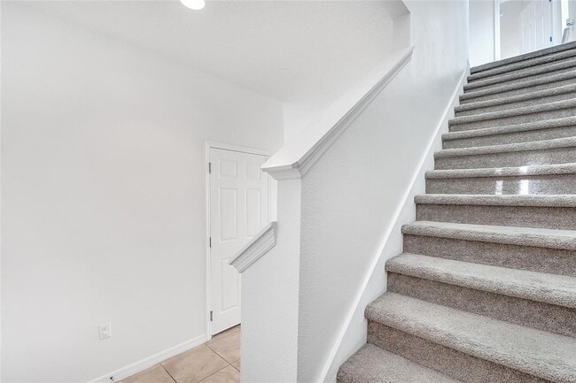 Building Photo - 3512 Southern Cross Lp