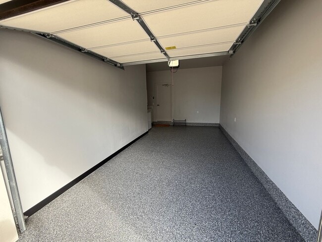 Building Photo - For Rent - Hina Hina at Ho'opili