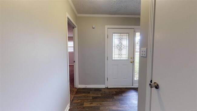 Building Photo - 3252 Cheltenham Dr