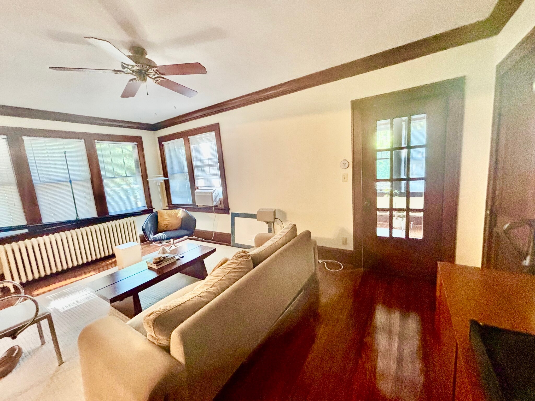 Building Photo - 157 Lexington Pky S