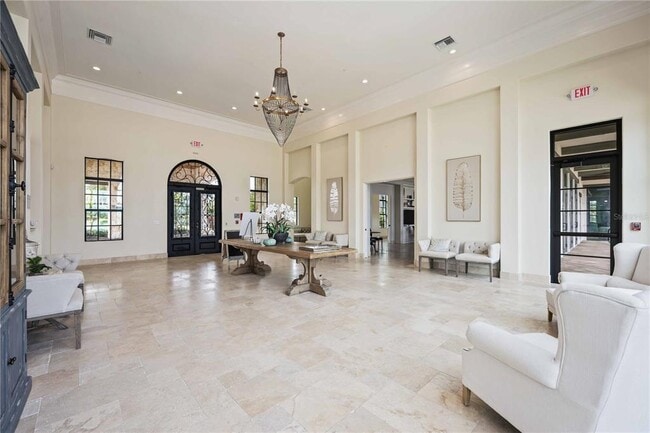 Building Photo - 645 Maraviya Blvd