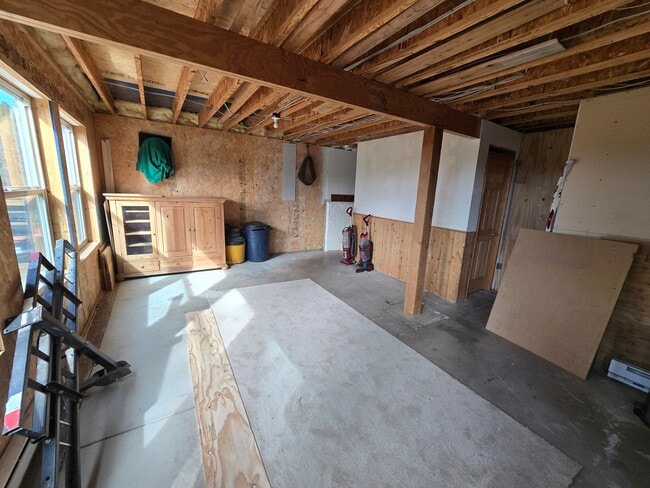 Building Photo - 789 Blackhawk Creek Dr