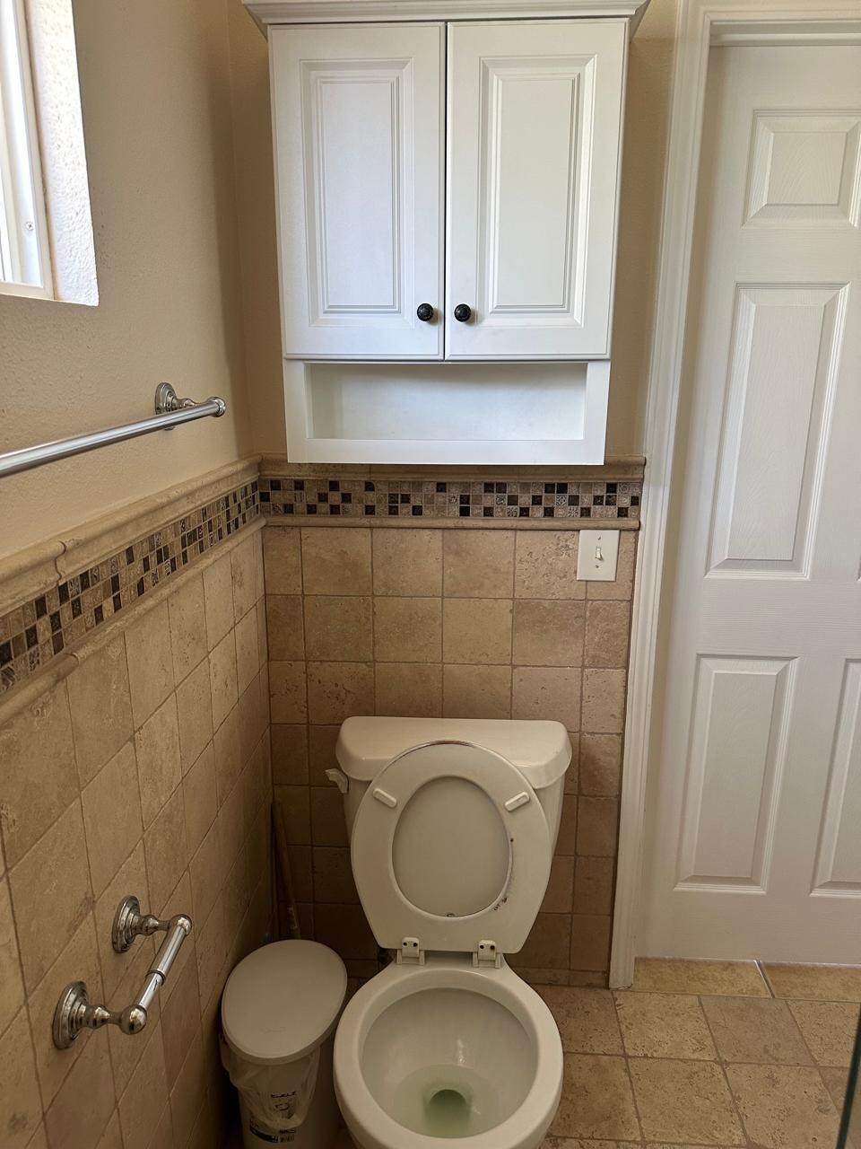 Building Photo - 10640 Gridley Rd