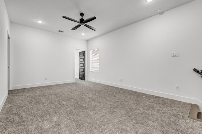 Building Photo - 3013 Alpha Wolf Ct