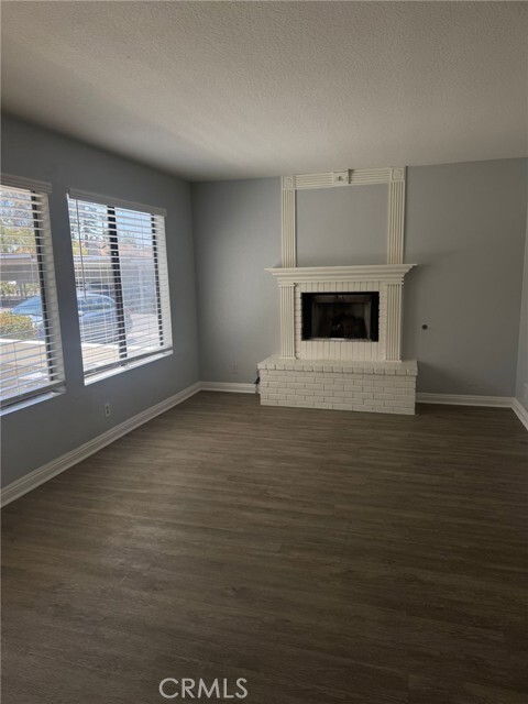 Building Photo - 25651 Mont Pointe