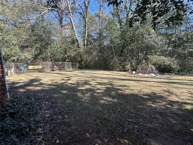 Building Photo - 1515 Beech Valley Way NE